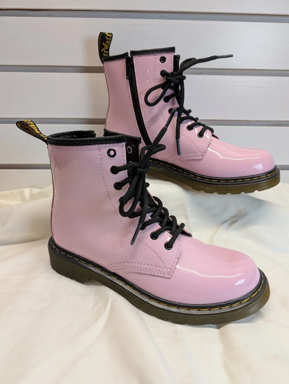 Dr. Martens 1460 8-Eye Patent Boot - Little Kid - Pale Pink Size 3 NWOB
